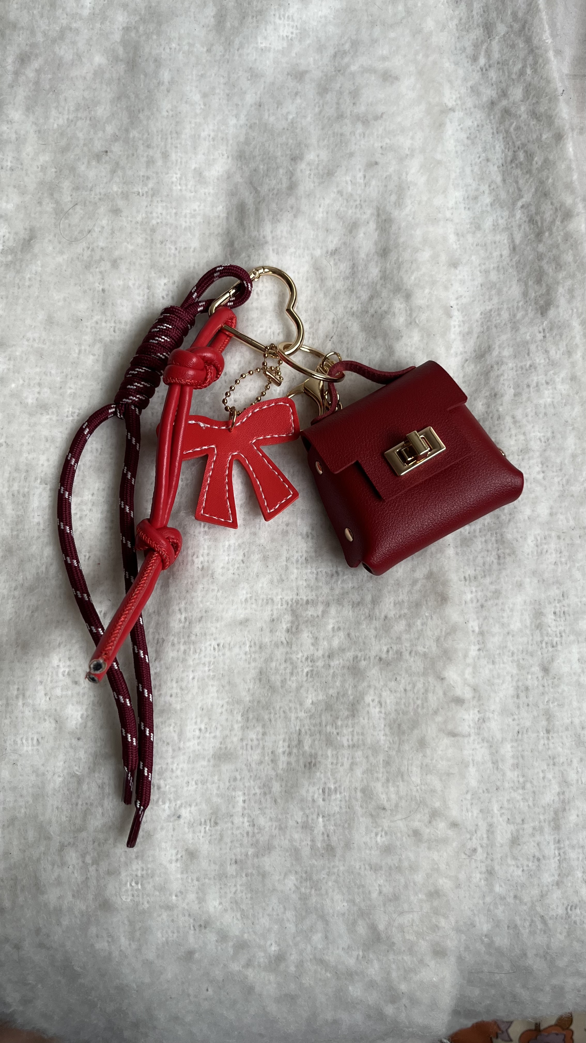 تصویر چارم کیف 